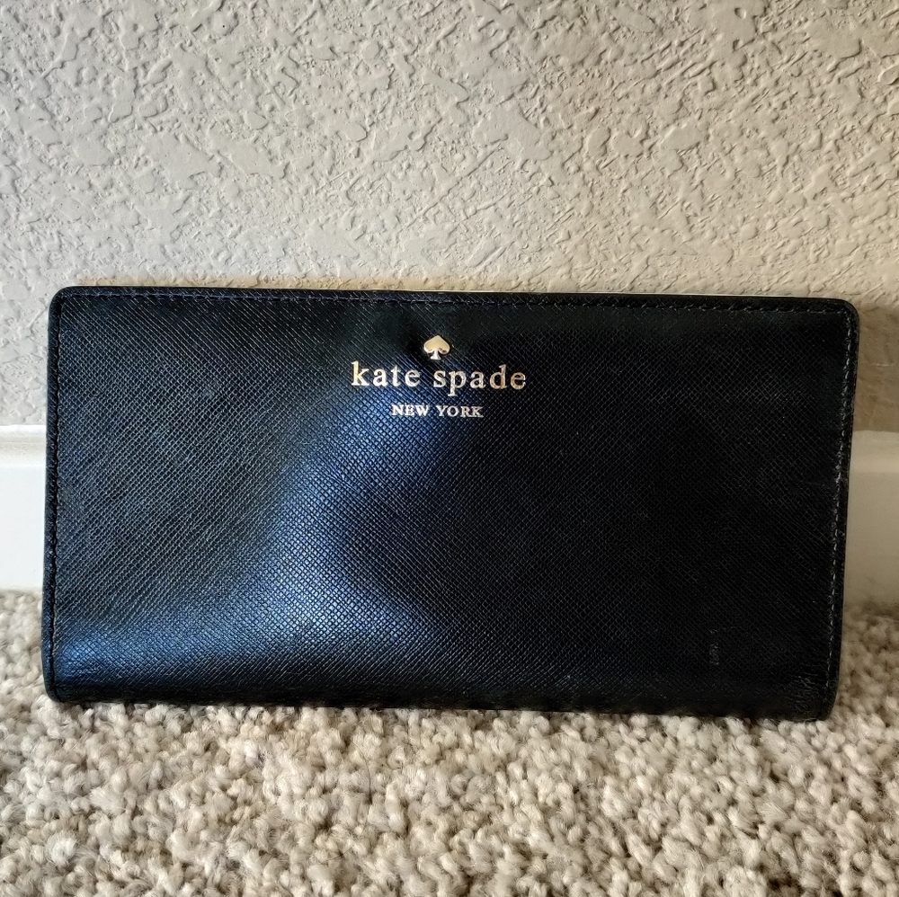 Kate Spade Roulette Saffiano Bifold Wallet Black